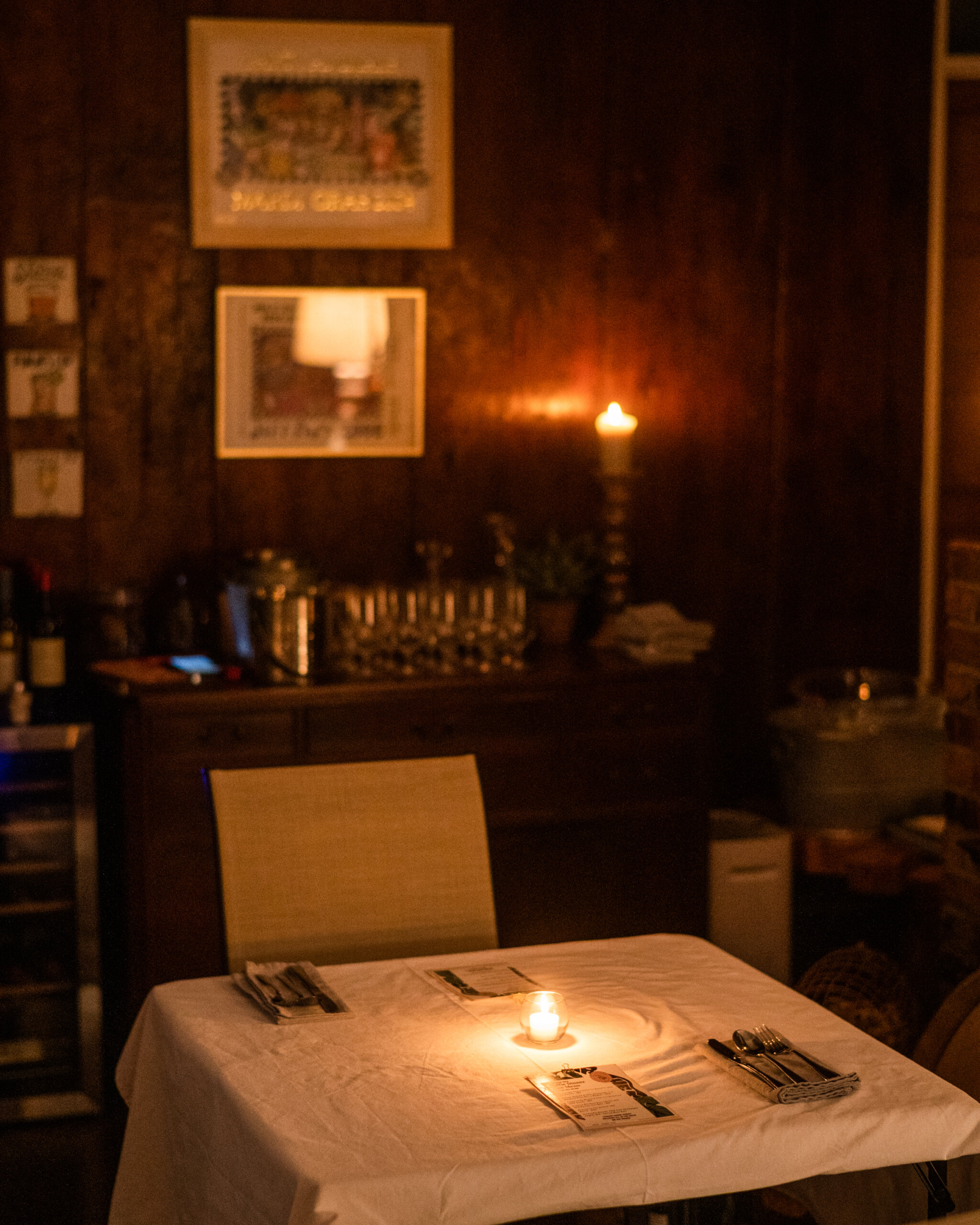 Detail of a dinner table inside the speakeasy