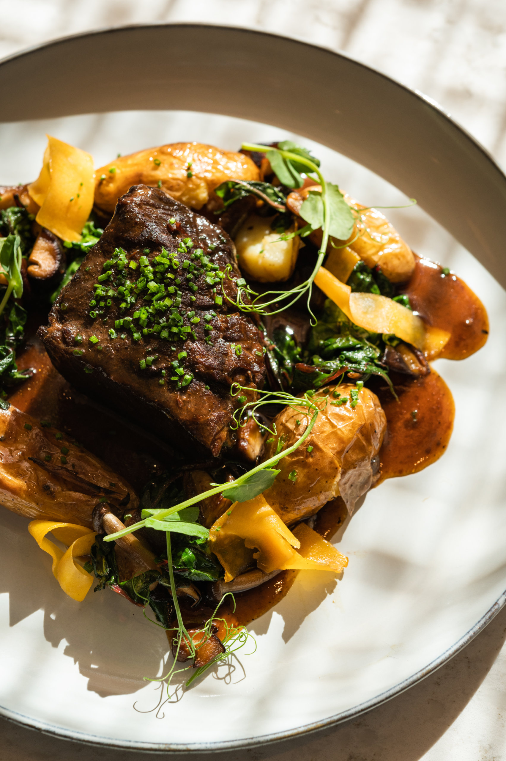 Short rib with potatoes and chives